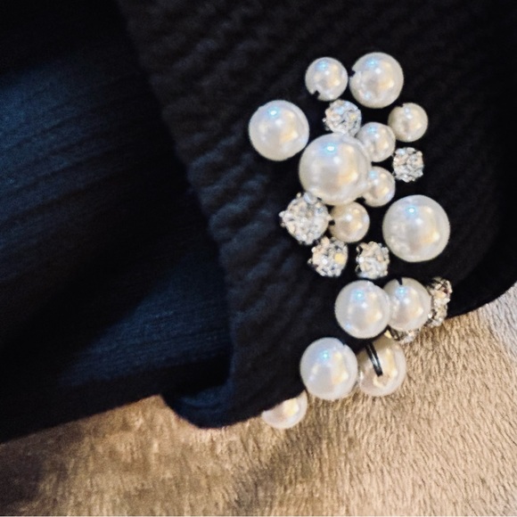 Banana Republic black with pearls silver jewels back zipper tank Size L - Picture 5 of 10